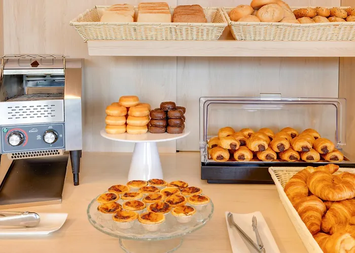 ホテル Famalicao Vila Nova de Famalicão